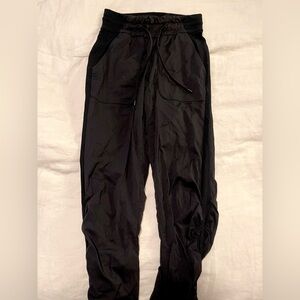 Lululemon Mid-Rise Jogger full length.
